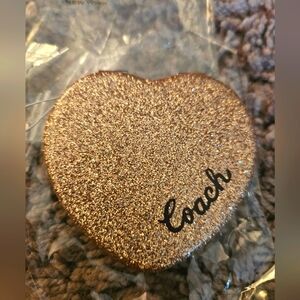 NWT COACH GLITTER GOLD HEART COMPACT DOUBLE SIDED MIRROR  NEW